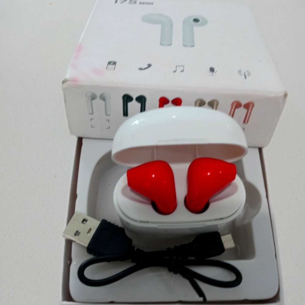 Wireless Blue tooth ear buds